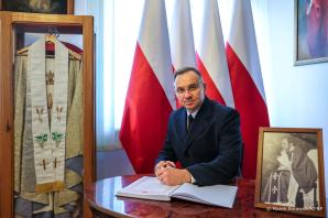 [VIDEO] Prezydent RP na uroczystościach upamiętniających 40. rocznicę męczeńskiej śmierci bł. ks. Jerzego Popiełuszki